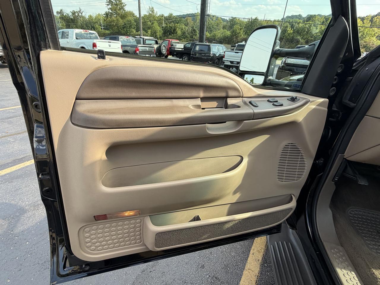 Ford Super Duty F-250 Supercab 142" Lariat 4WD 1999