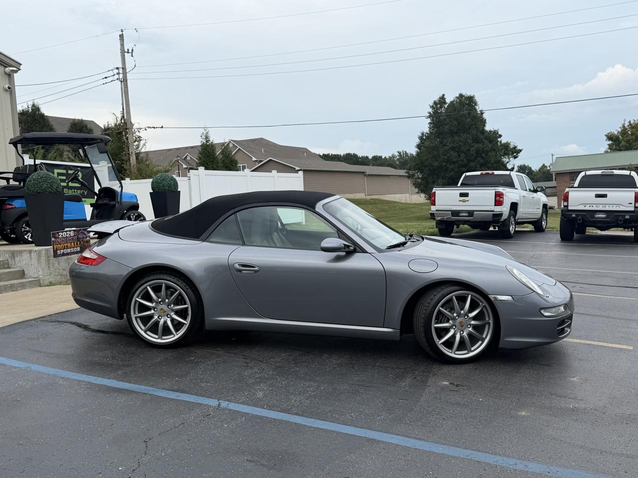 Porsche 911 2dr Cabriolet Carrera 2006