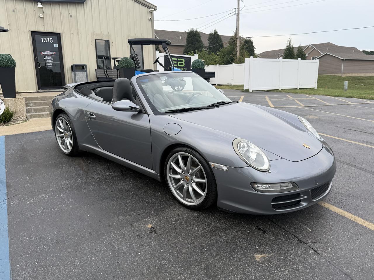 Porsche 911 2dr Cabriolet Carrera 2006