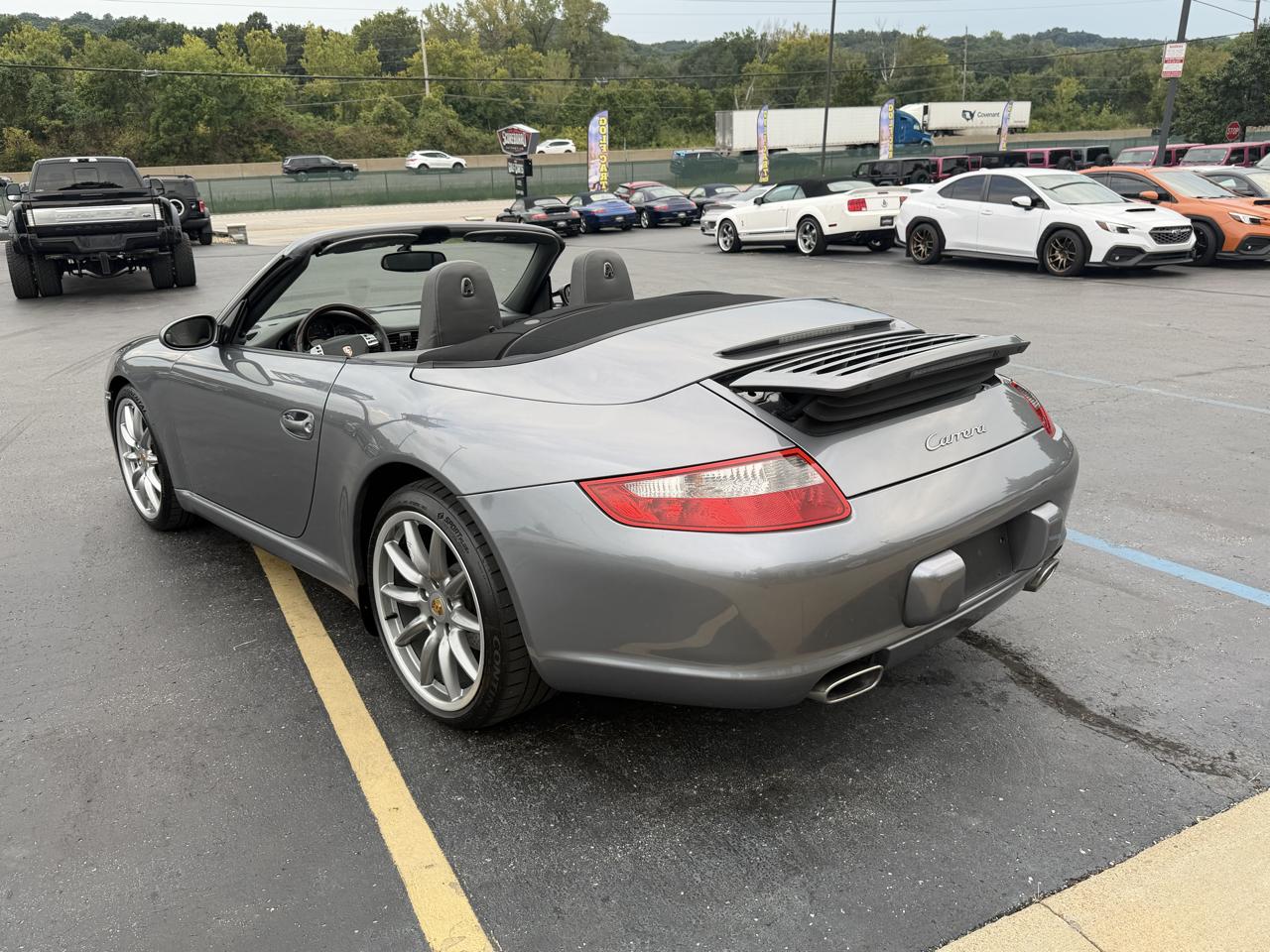 Porsche 911 2dr Cabriolet Carrera 2006
