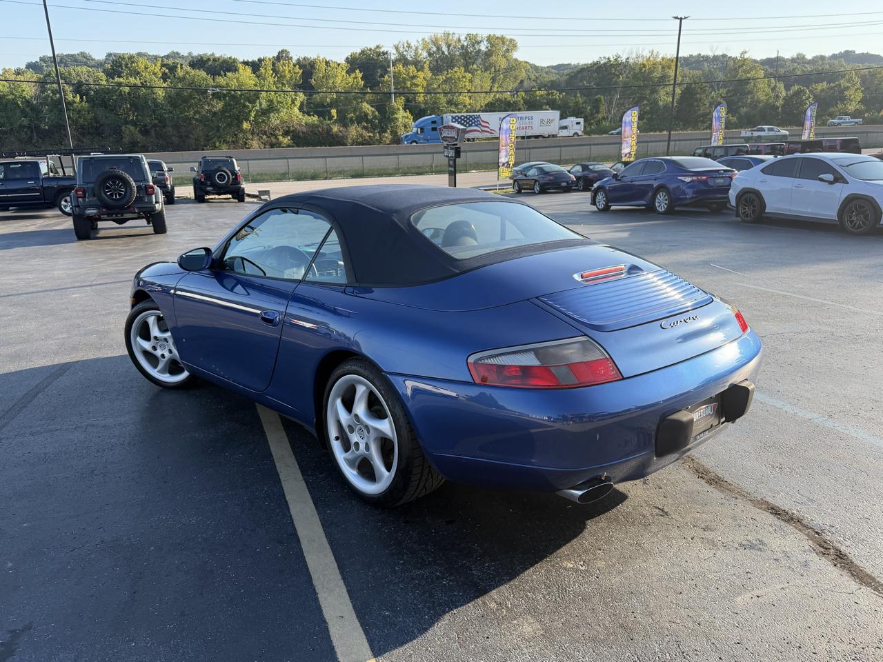 Porsche 911 Carrera 2dr Carrera Cabriolet Tiptronic 1999