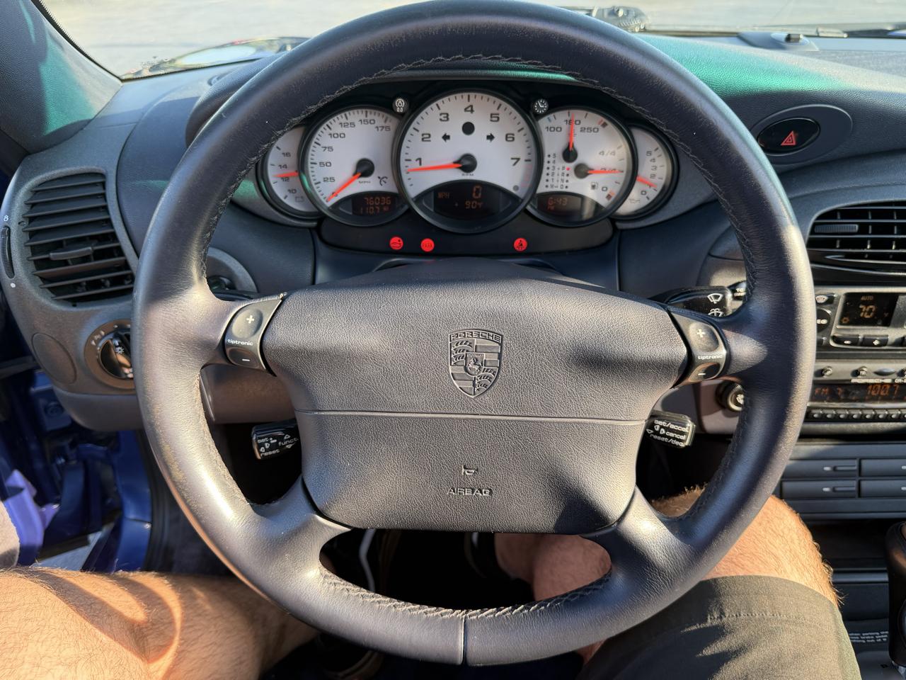 Porsche 911 Carrera 2dr Carrera Cabriolet Tiptronic 1999