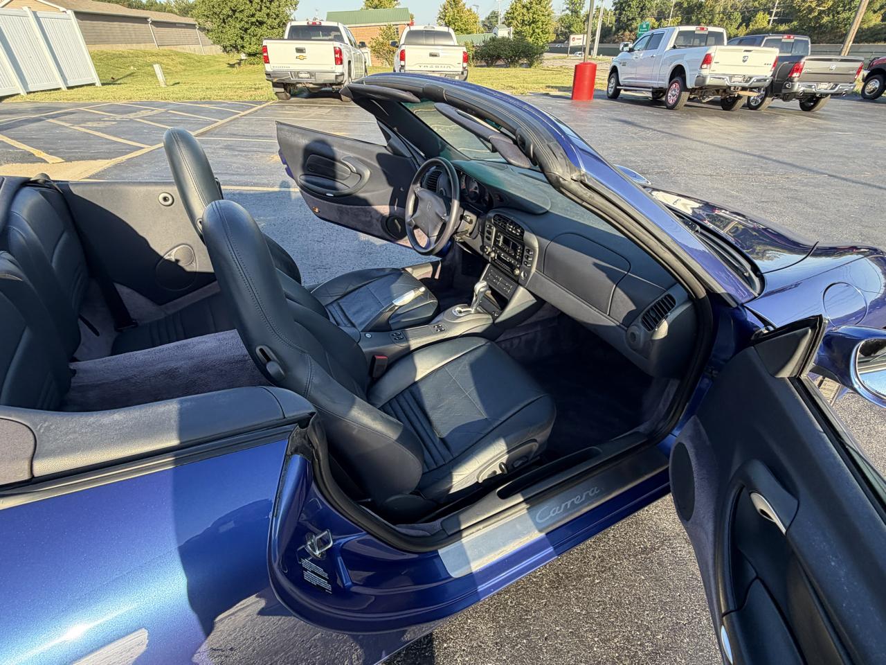 Porsche 911 Carrera 2dr Carrera Cabriolet Tiptronic 1999