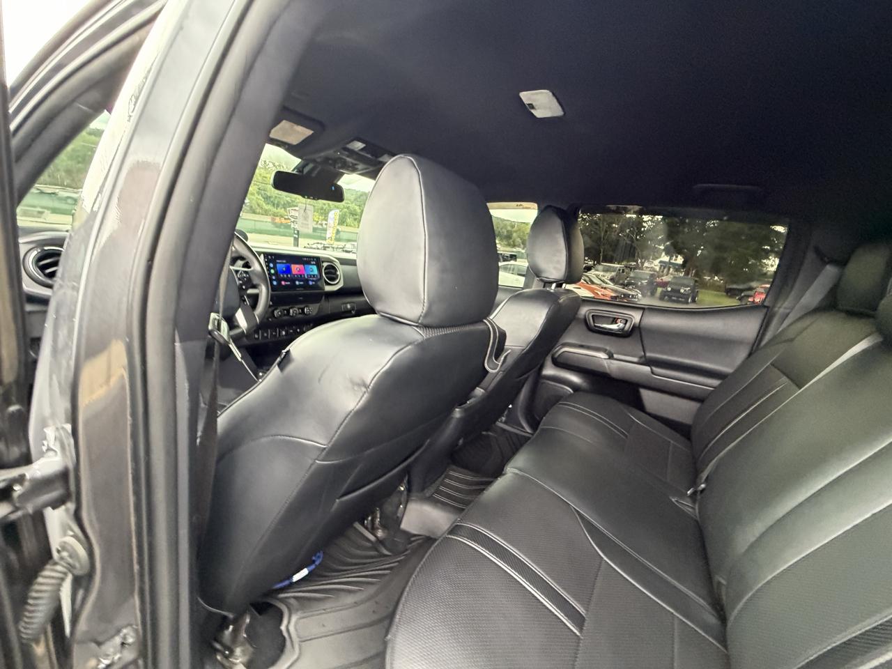 Toyota Tacoma 4WD SR5 Double Cab 5' Bed V6 AT (Natl) 2020