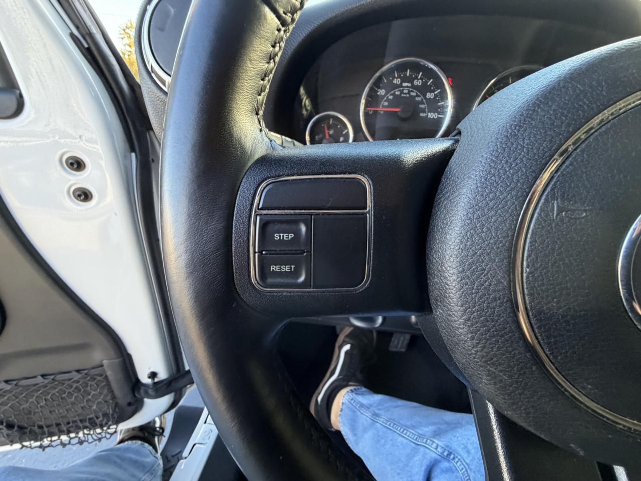 Jeep Wrangler Unlimited 4WD 4dr Sahara 2017