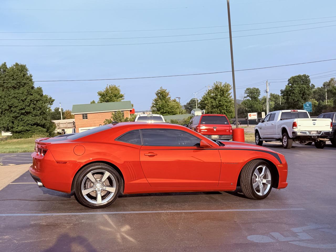 Chevrolet Camaro 2dr Cpe 2SS 2010
