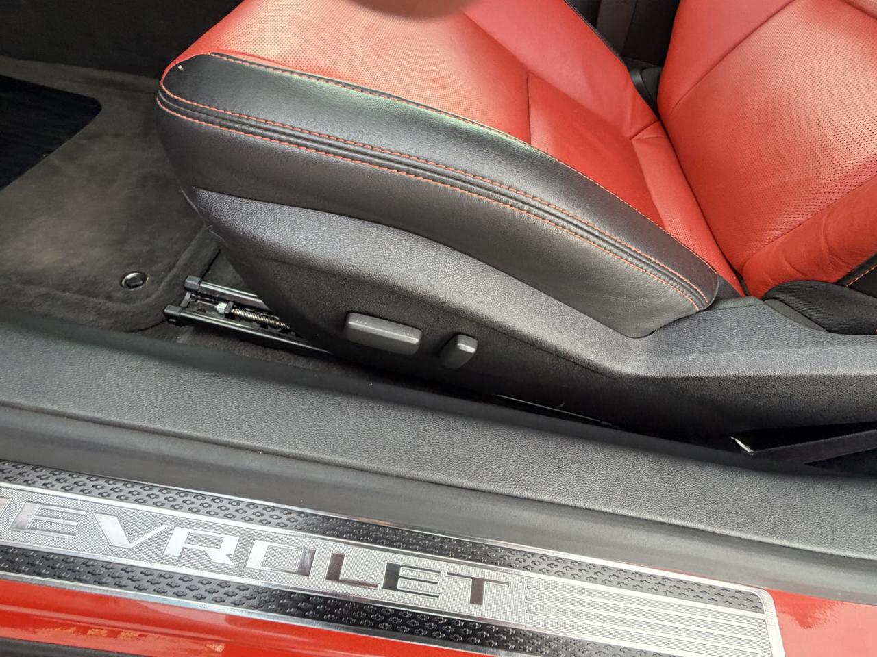 Chevrolet Camaro 2dr Cpe 2SS 2010