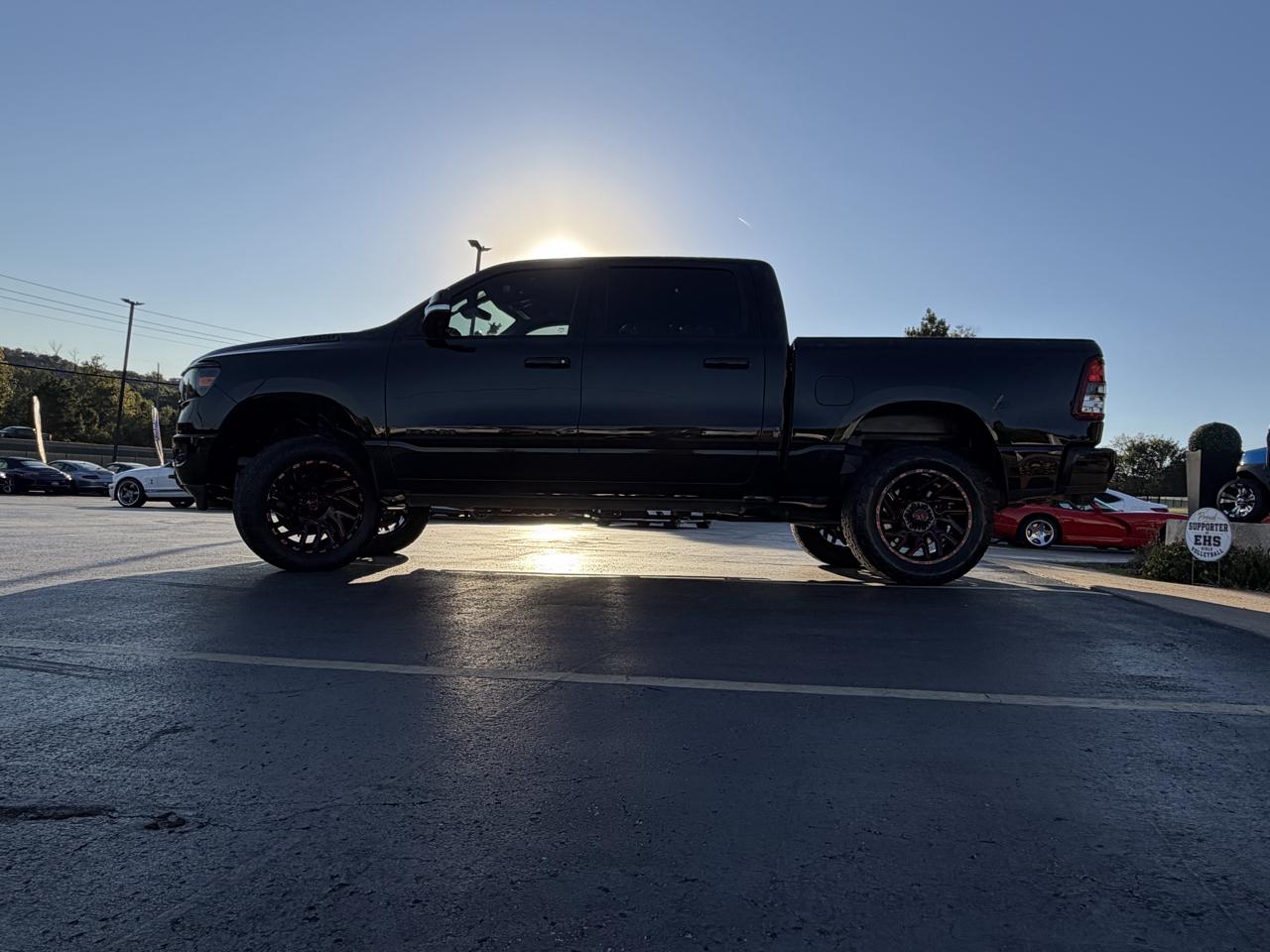 RAM 1500 Big Horn/Lone Star 4x4 Crew Cab 5'7" Box 2019