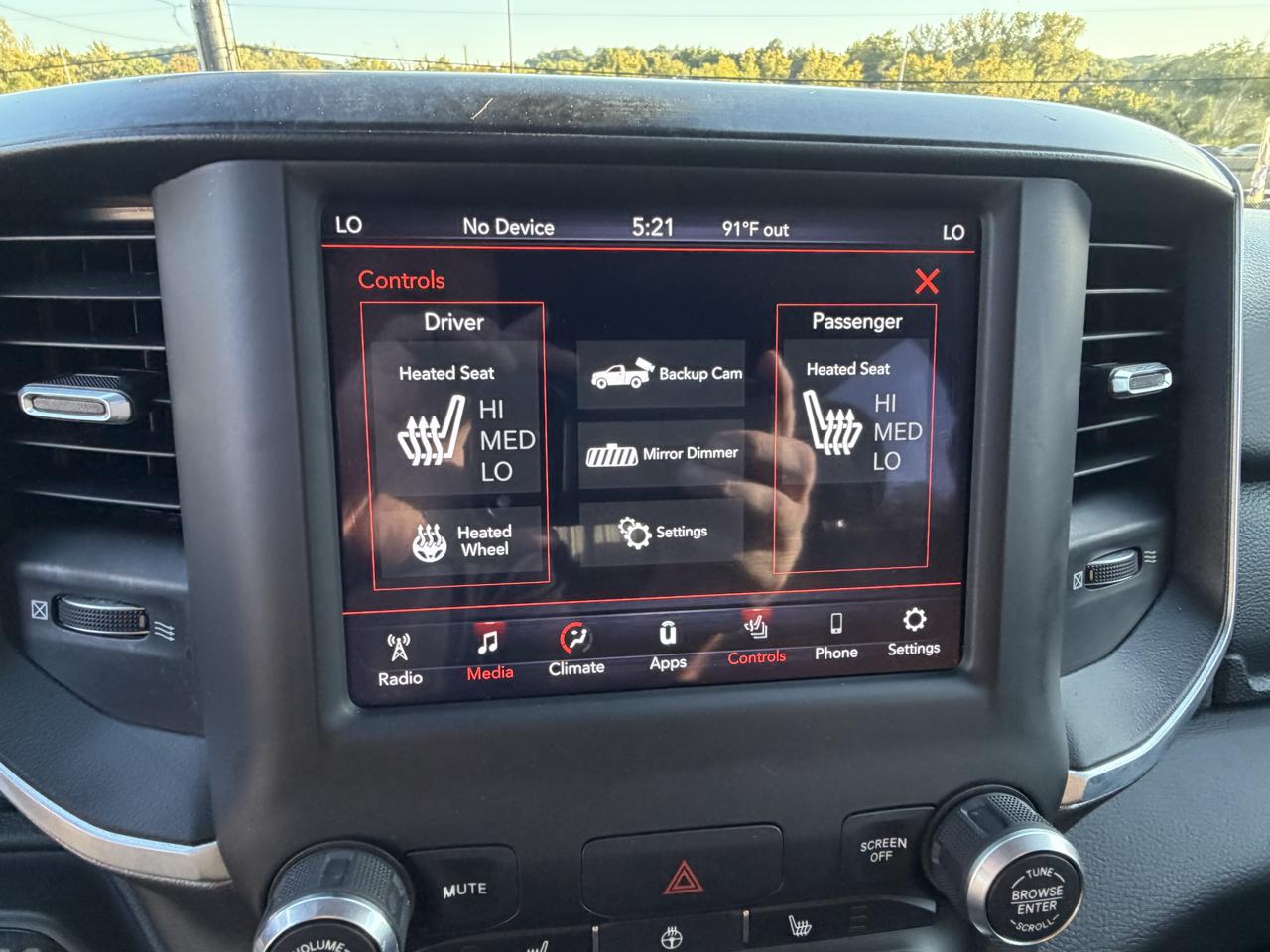 RAM 1500 Big Horn/Lone Star 4x4 Crew Cab 5'7" Box 2019