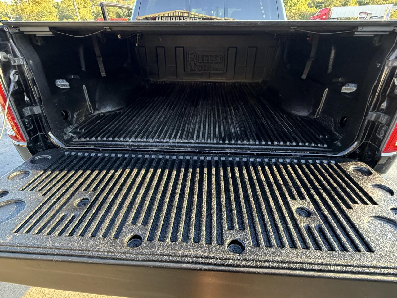 RAM 1500 Big Horn/Lone Star 4x4 Crew Cab 5'7" Box 2019