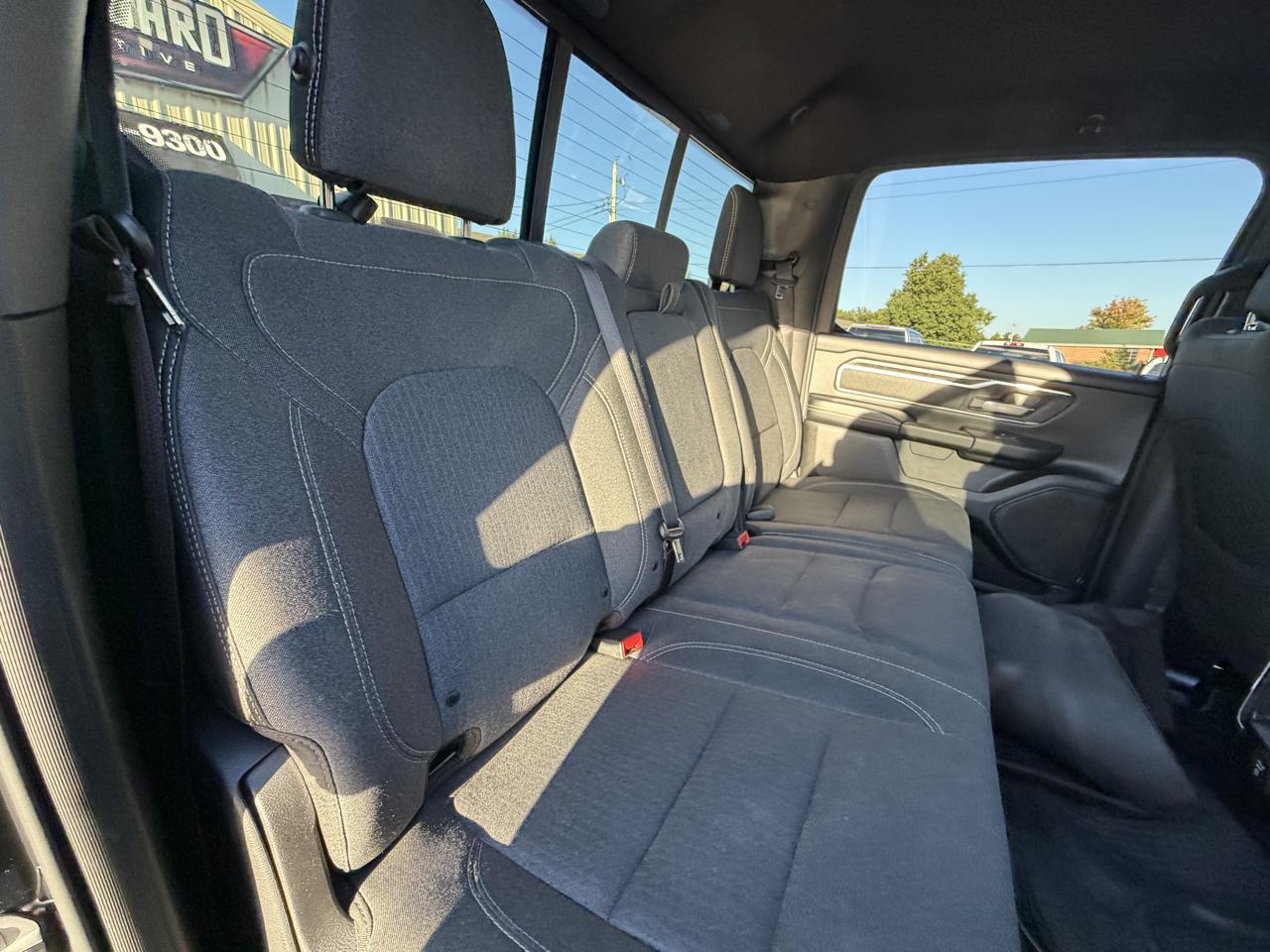 RAM 1500 Big Horn/Lone Star 4x4 Crew Cab 5'7" Box 2019