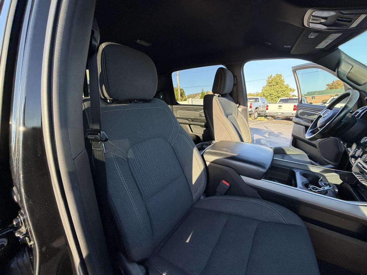 RAM 1500 Big Horn/Lone Star 4x4 Crew Cab 5'7" Box 2019
