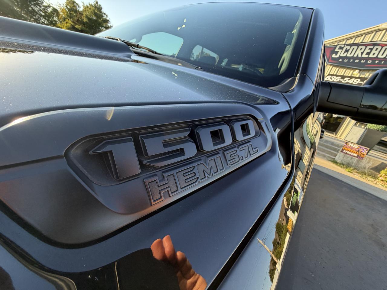 RAM 1500 Big Horn/Lone Star 4x4 Crew Cab 5'7" Box 2019