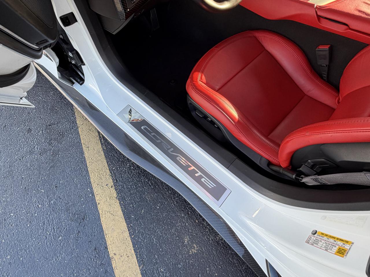 Chevrolet Corvette 2dr Z06 Cpe w/2LZ 2016