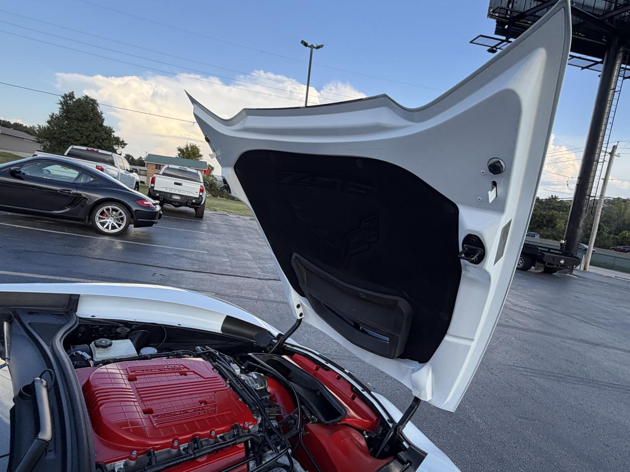 Chevrolet Corvette 2dr Z06 Cpe w/2LZ 2016