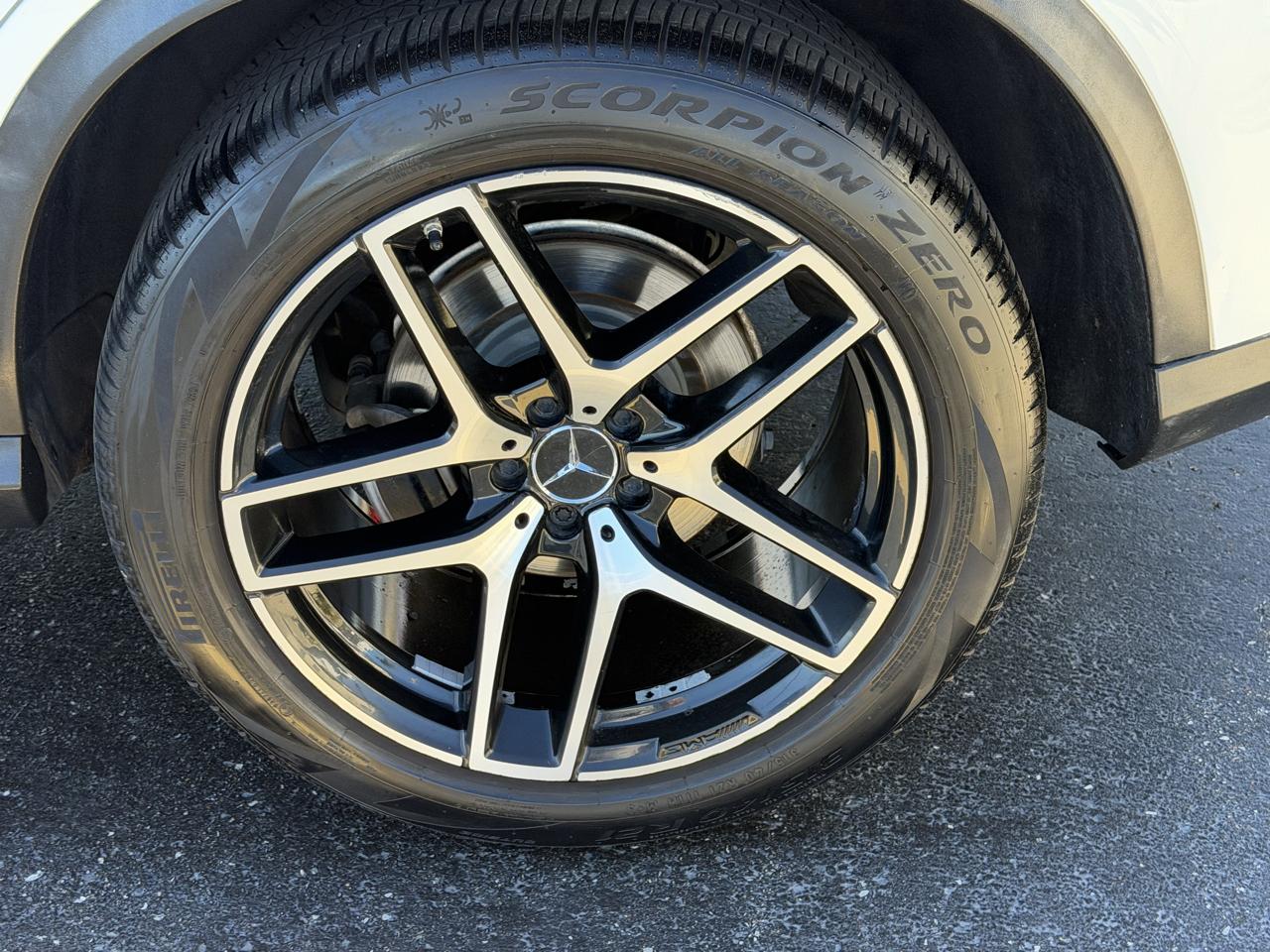 Mercedes-Benz GLE AMG GLE 43 4MATIC Coupe 2017