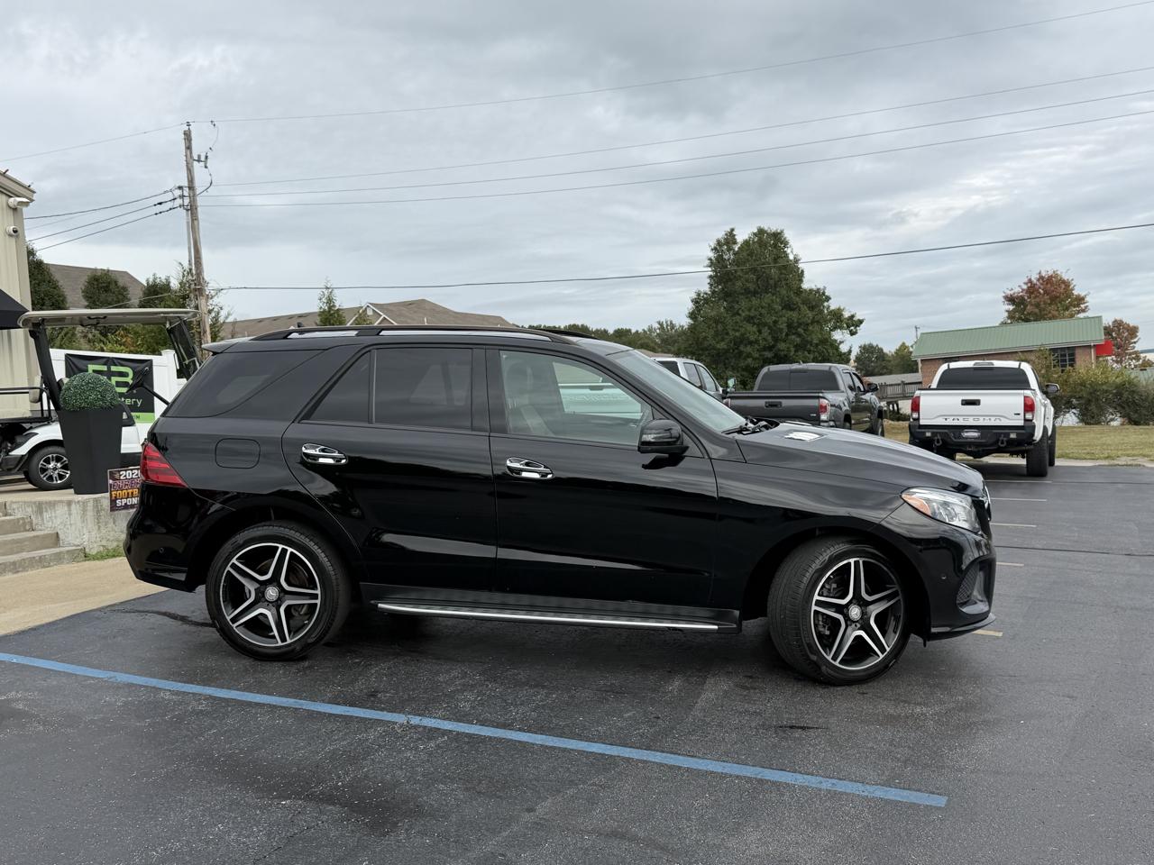 Mercedes-Benz GLE 4MATIC 4dr GLE 400 2016