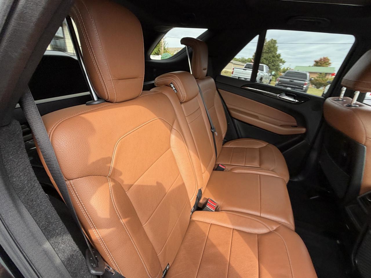 Mercedes-Benz GLE 4MATIC 4dr GLE 400 2016