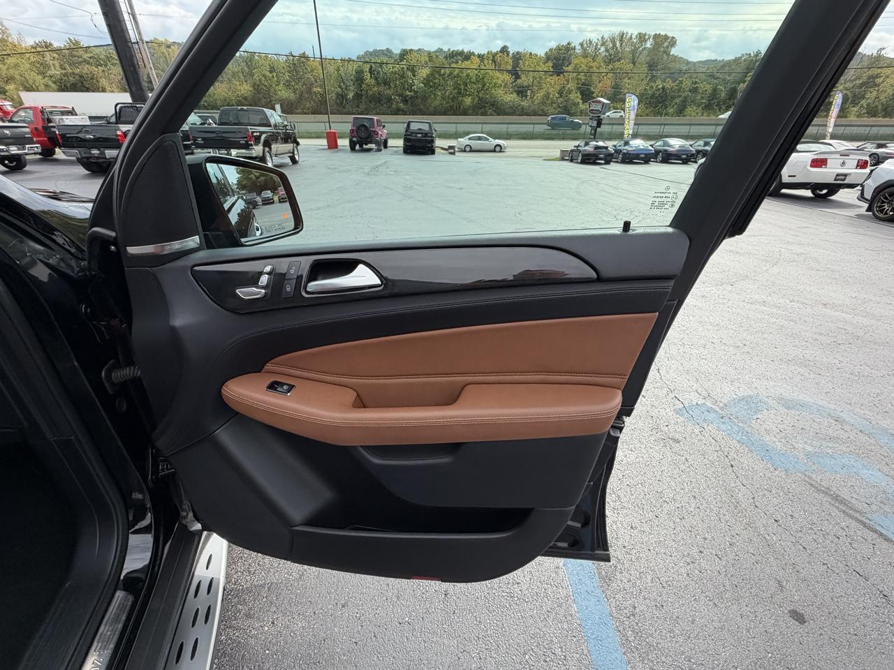Mercedes-Benz GLE 4MATIC 4dr GLE 400 2016