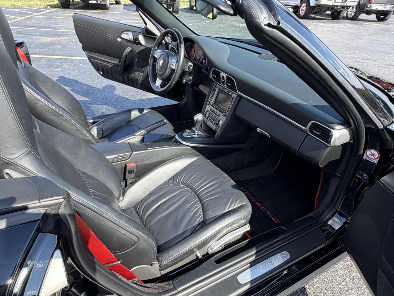 Porsche 911 2dr Cabriolet Carrera S 2008