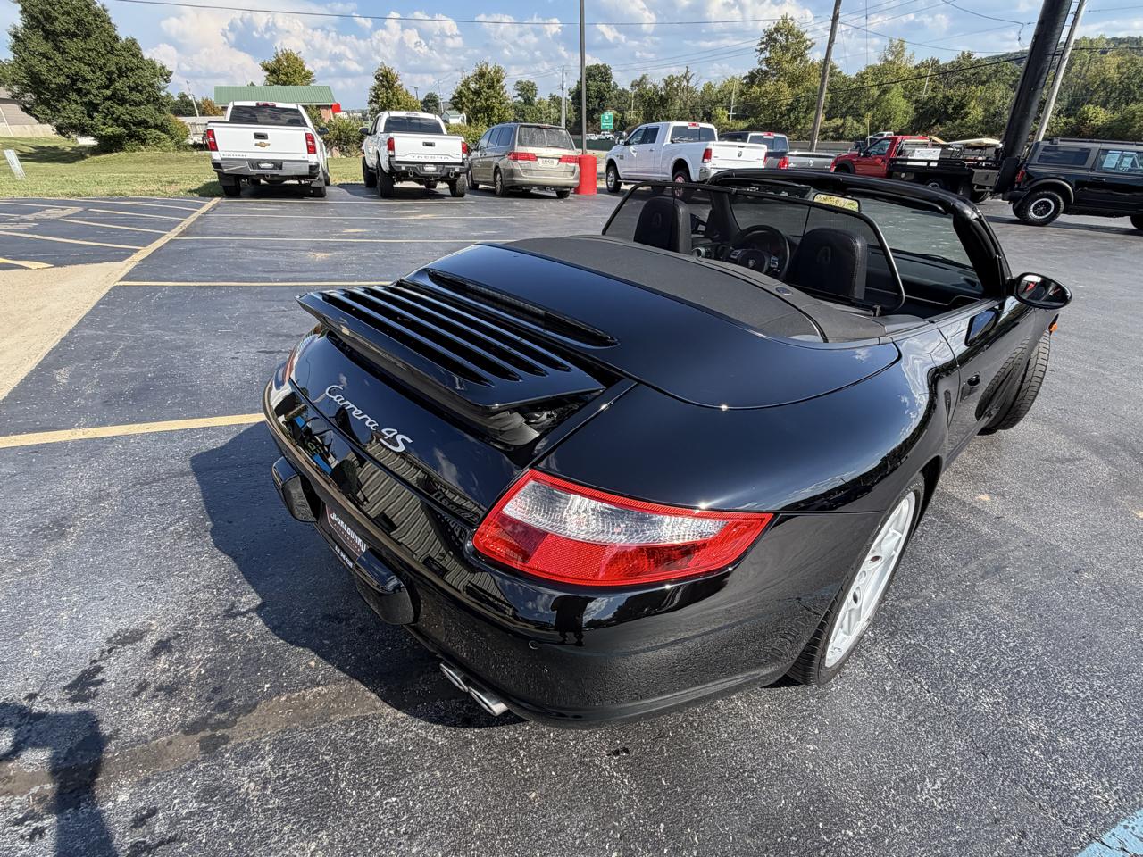 Porsche 911 2dr Cabriolet Carrera S 2008
