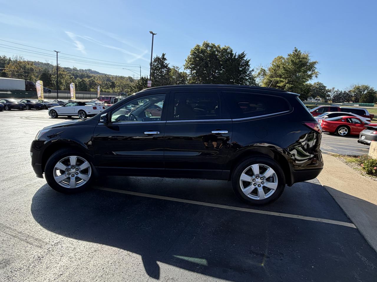 Chevrolet Traverse FWD 4dr LT w/1LT 2017
