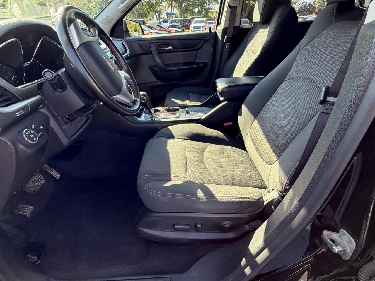 Chevrolet Traverse FWD 4dr LT w/1LT 2017