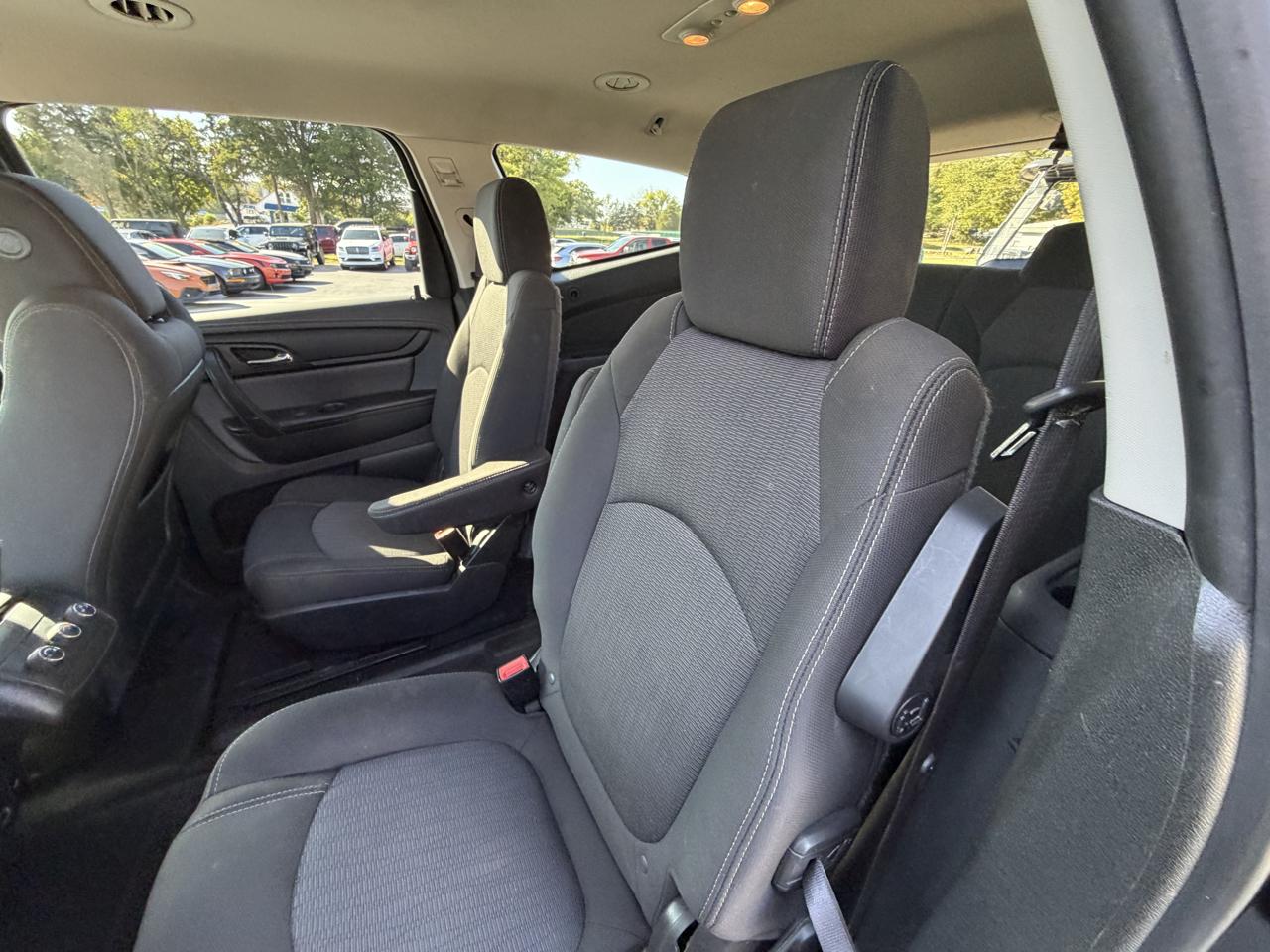 Chevrolet Traverse FWD 4dr LT w/1LT 2017