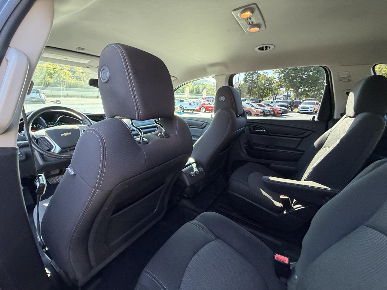 Chevrolet Traverse FWD 4dr LT w/1LT 2017