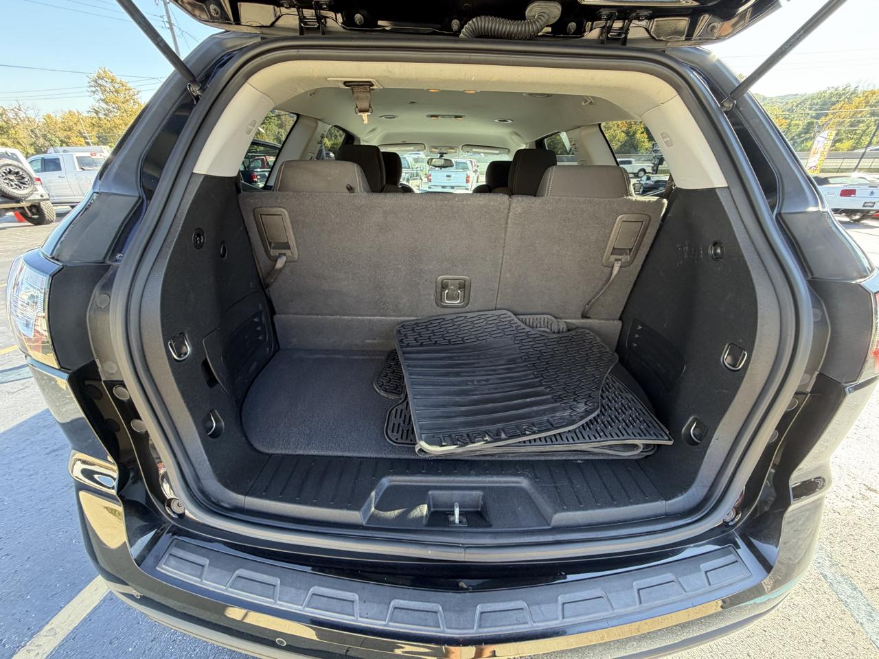 Chevrolet Traverse FWD 4dr LT w/1LT 2017