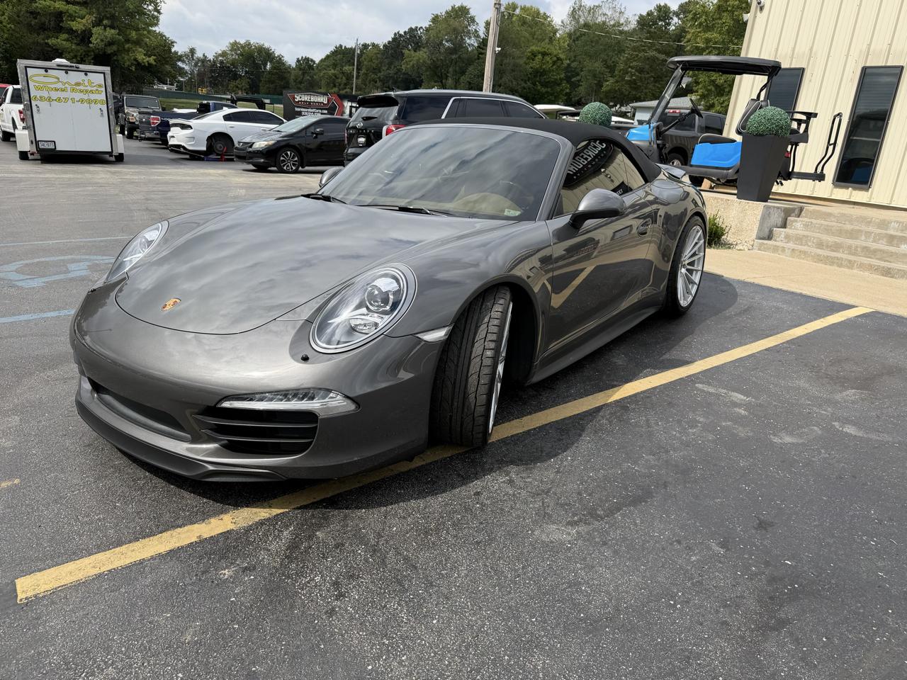 Porsche 911 2dr Cabriolet Carrera 2014