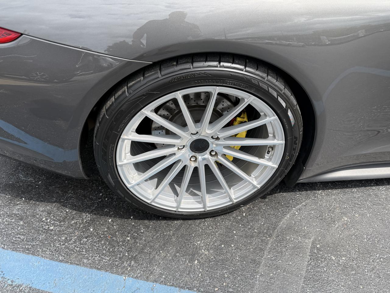 Porsche 911 2dr Cabriolet Carrera 2014