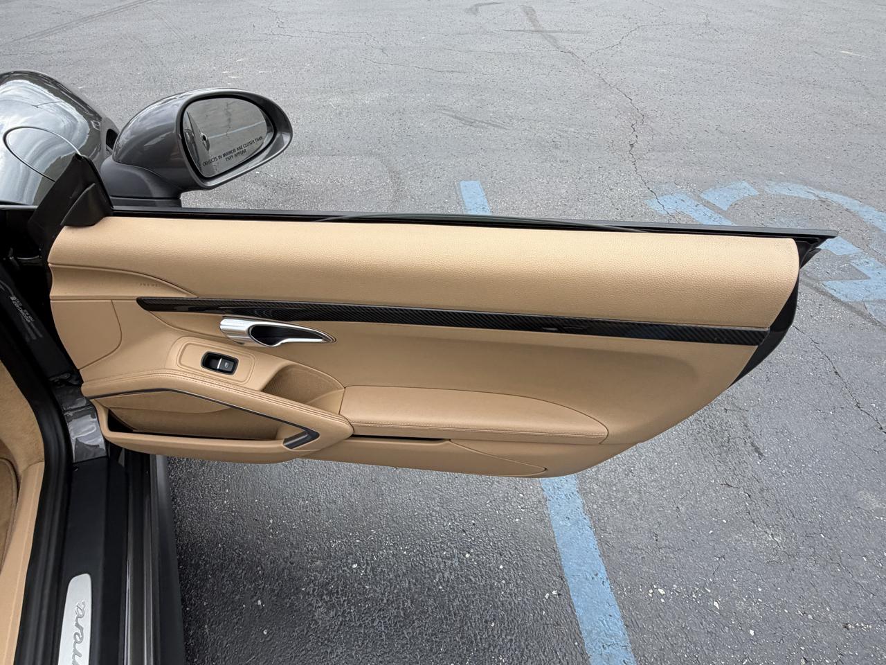Porsche 911 2dr Cabriolet Carrera 2014