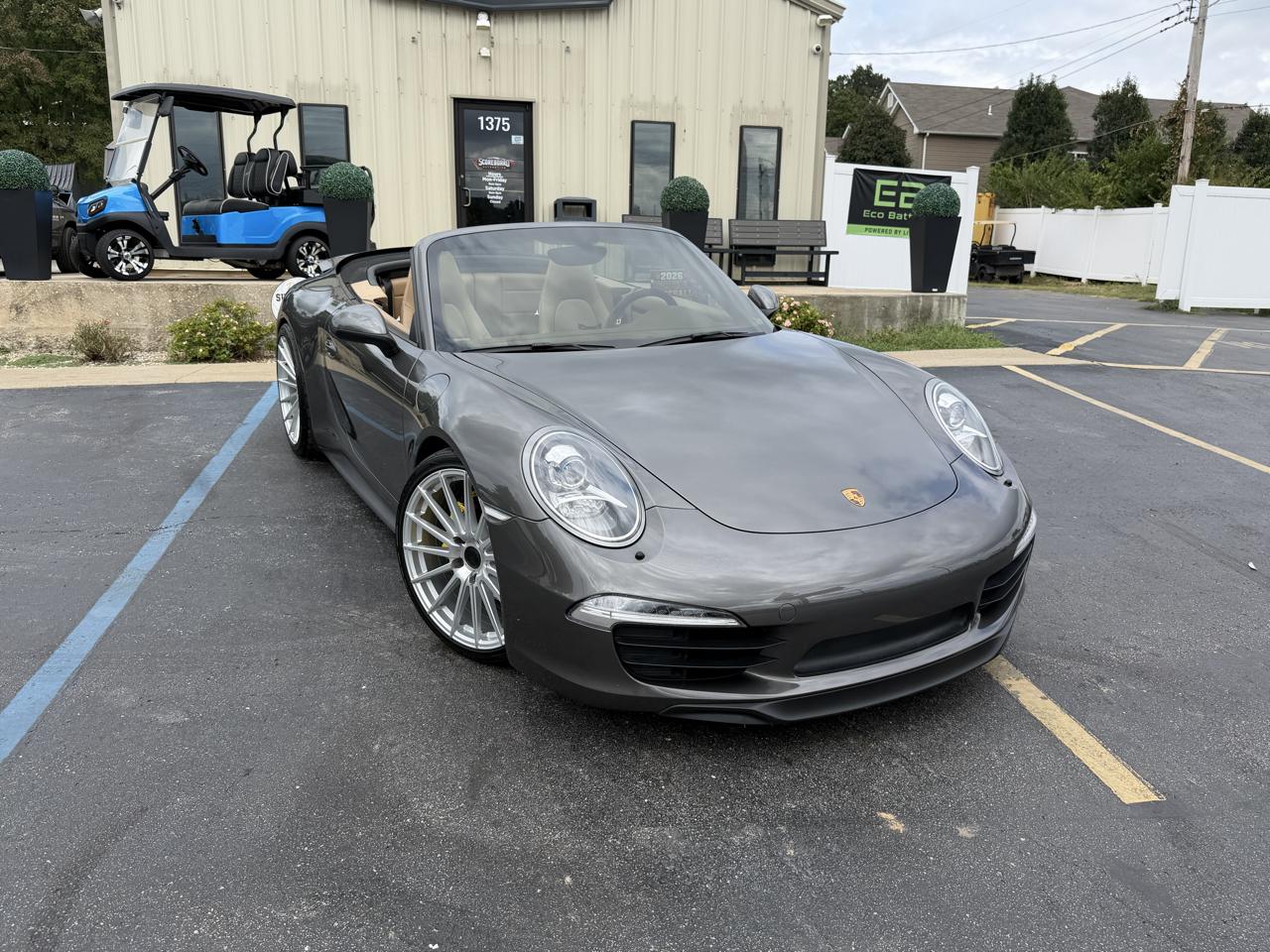 Porsche 911 2dr Cabriolet Carrera 2014
