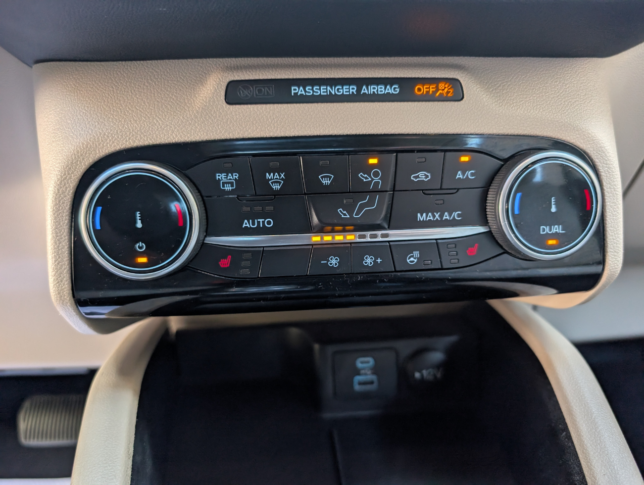 Ford Escape SE AWD 2022 Ford Escape SE AWD 2022