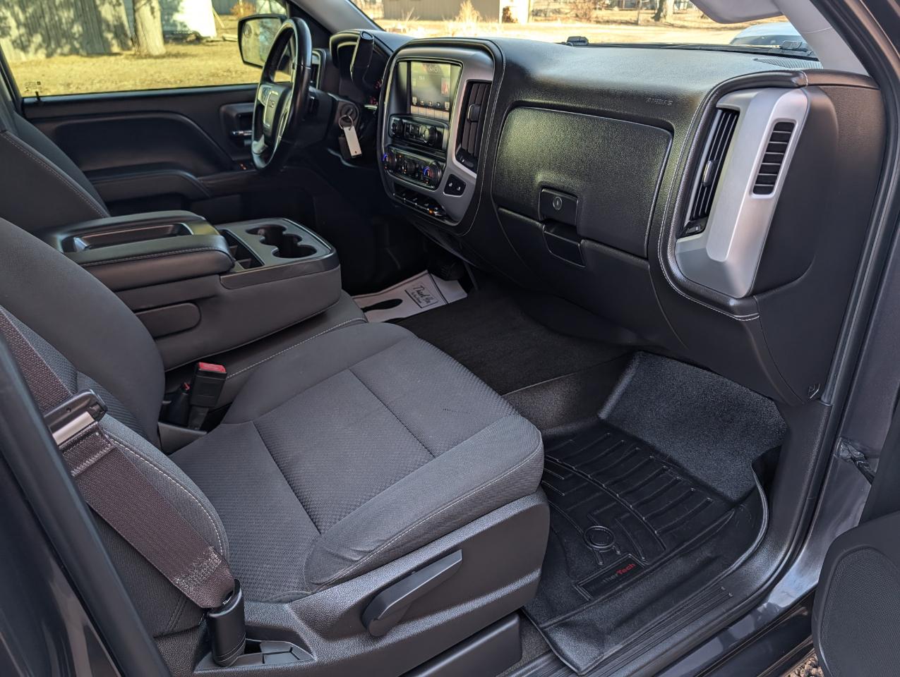 GMC Sierra 1500 SLE Double Cab 4WD 2015