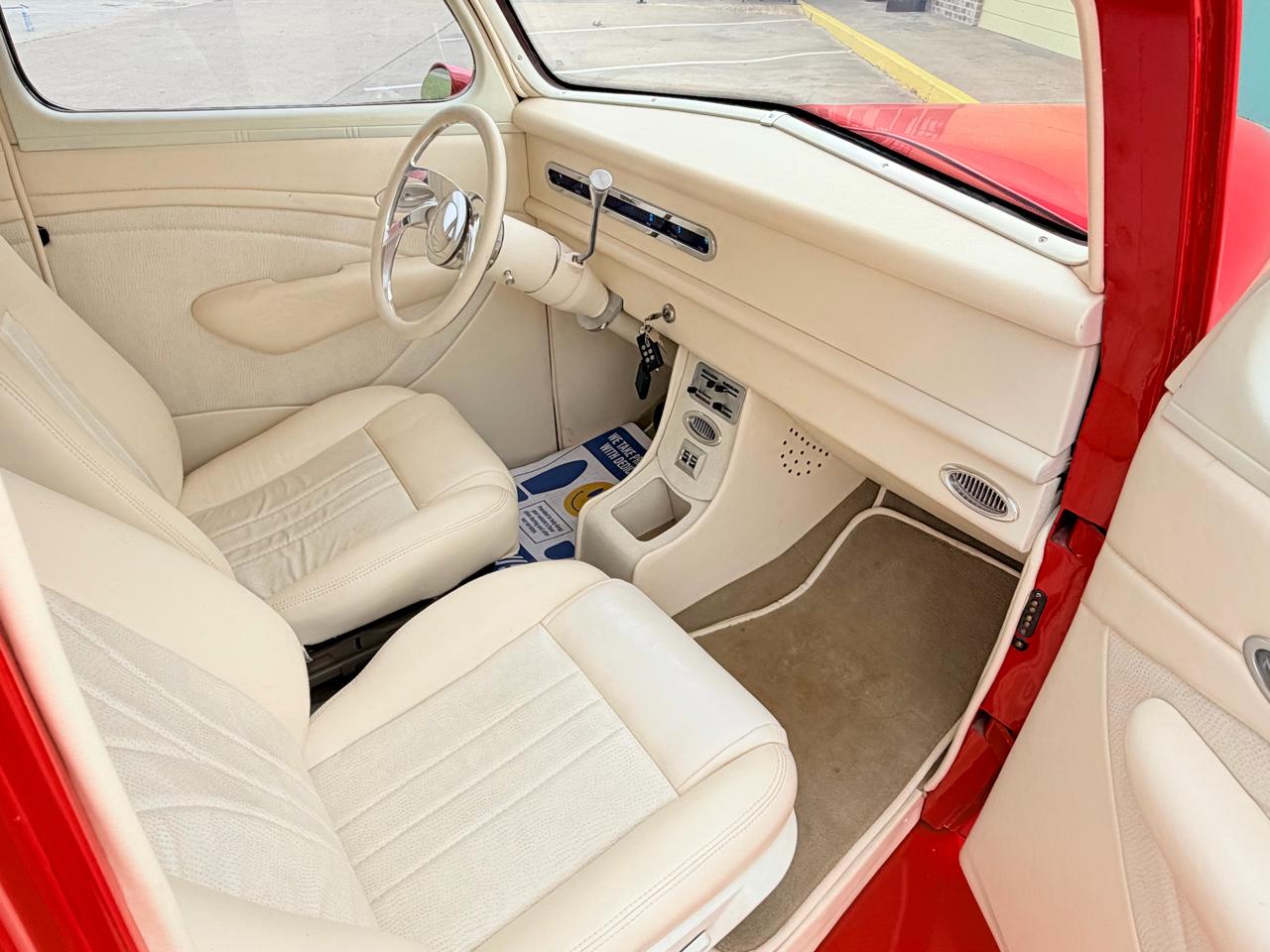 Ford Deluxe  1939