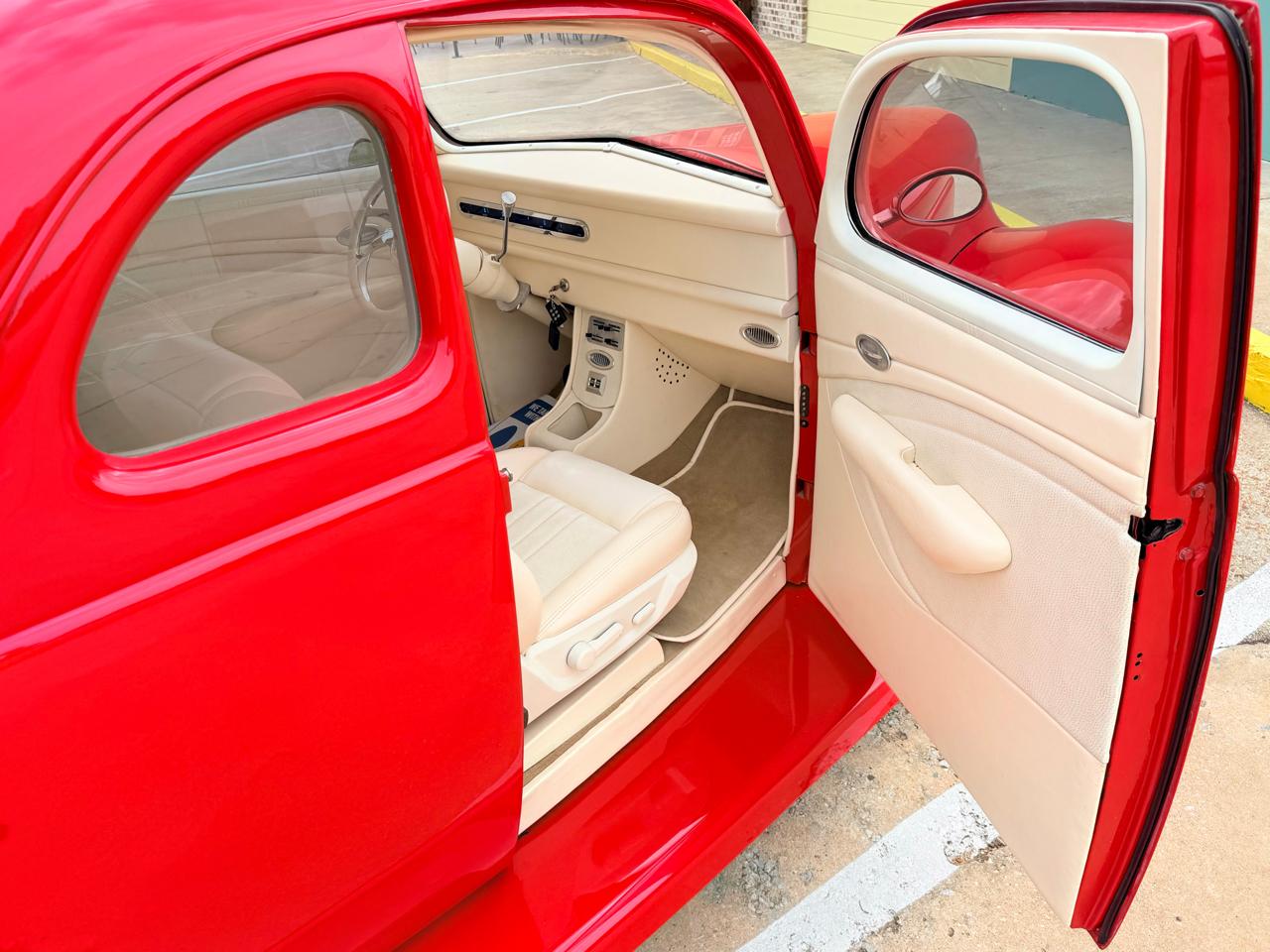 Ford Deluxe  1939