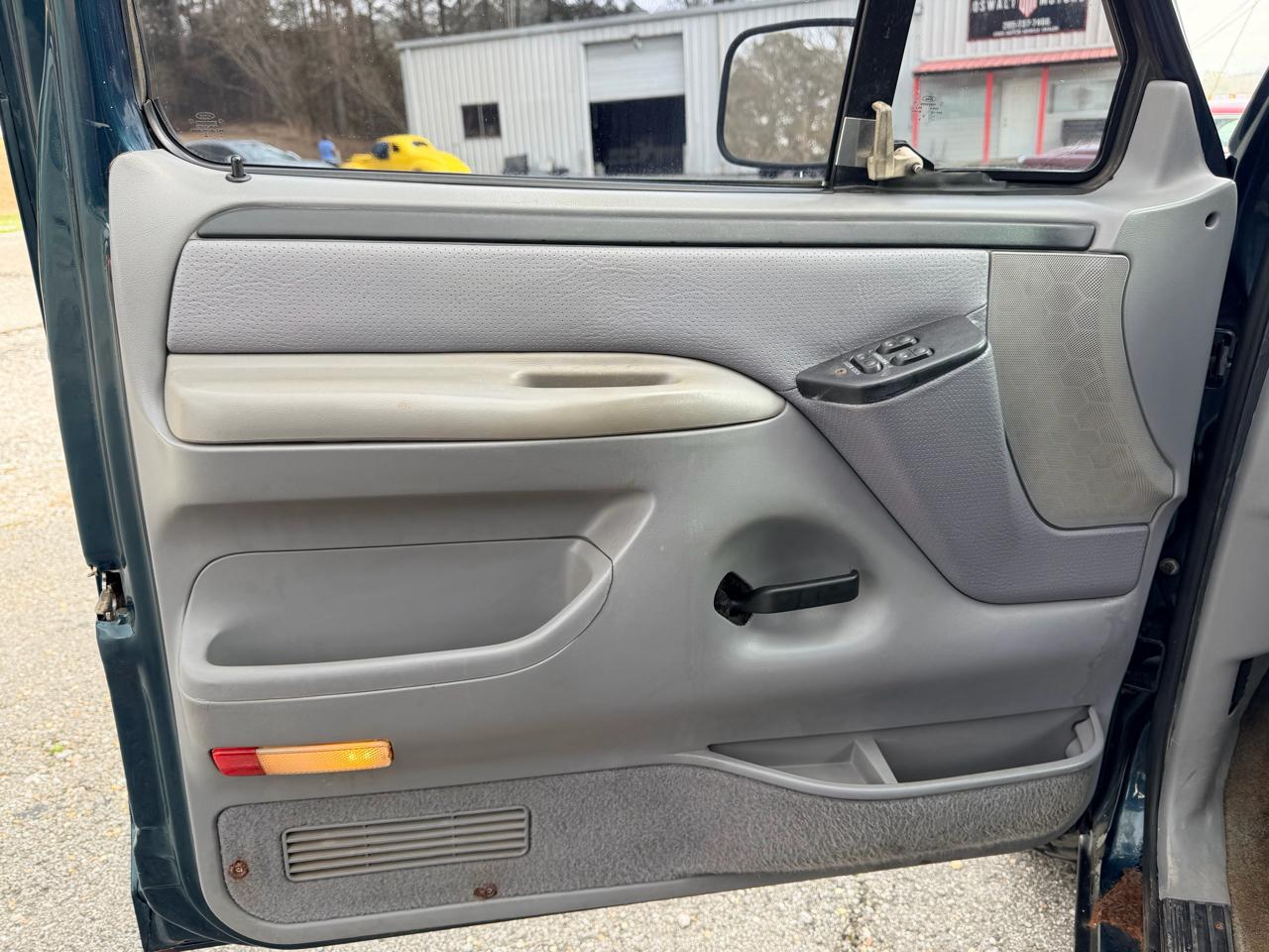 Ford F-250 HD HD Supercab 155.0" WB 4WD 1997