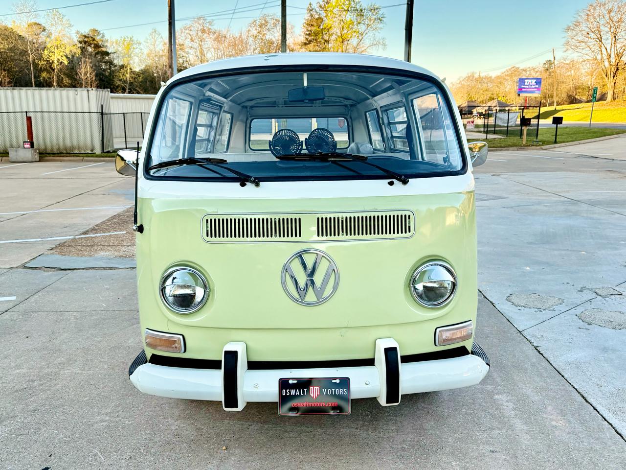Volkswagen Microbus  1972