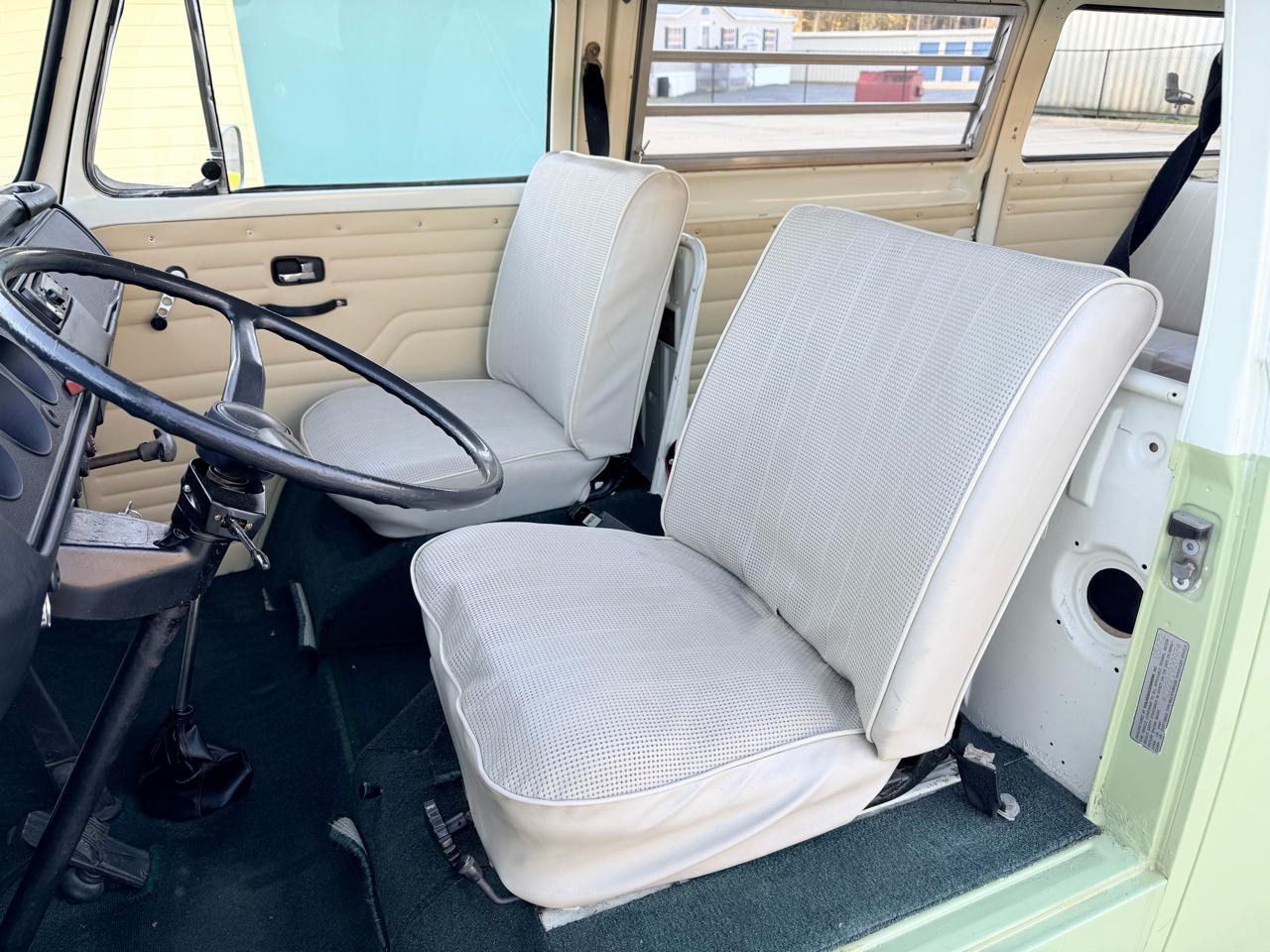 Volkswagen Microbus  1972