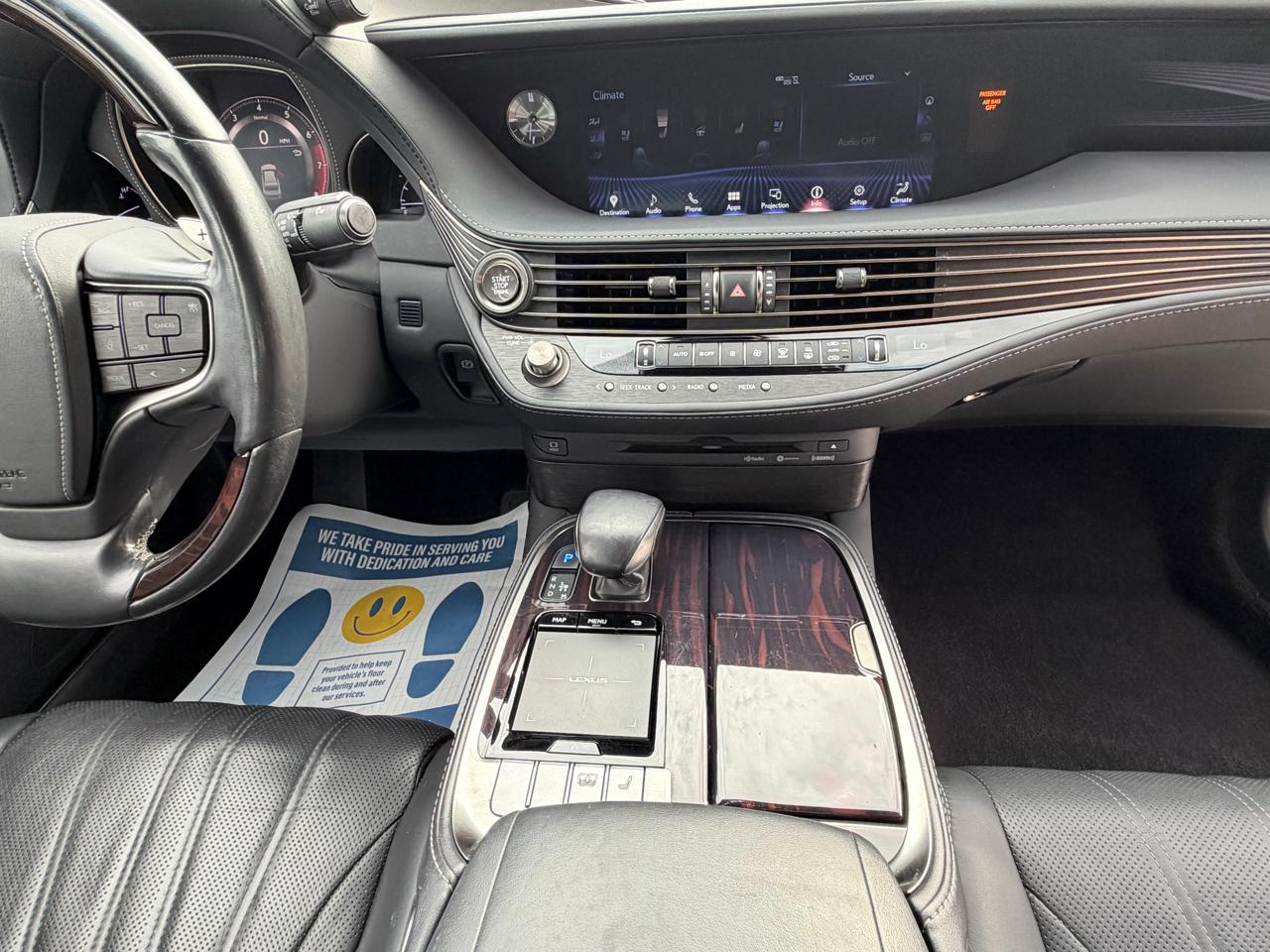 Lexus LS  2018