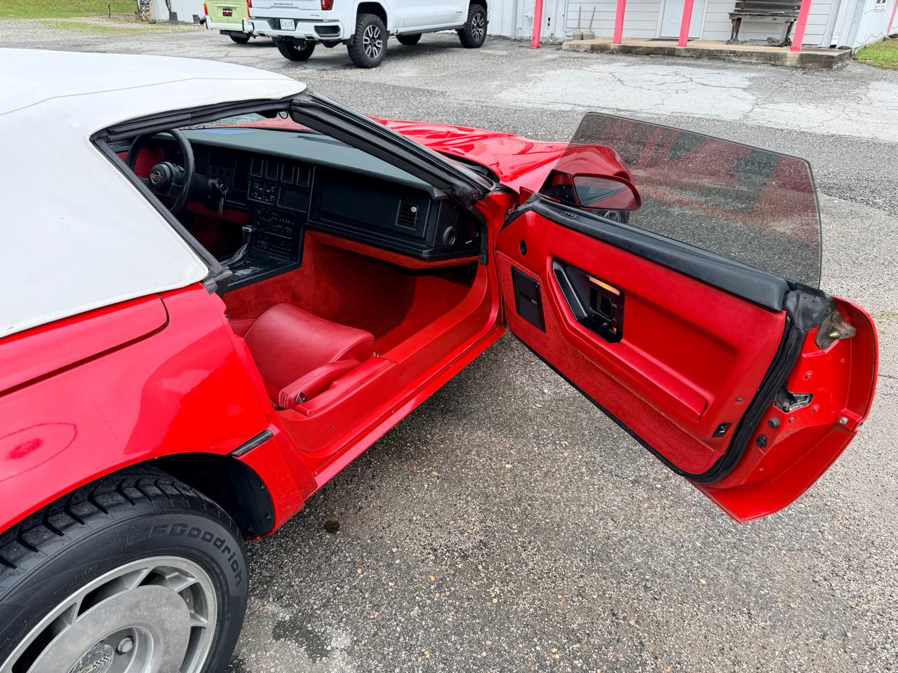 Chevrolet Corvette  1987