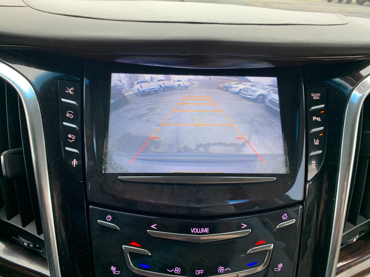 Cadillac Escalade ESV Premium 4WD 2015