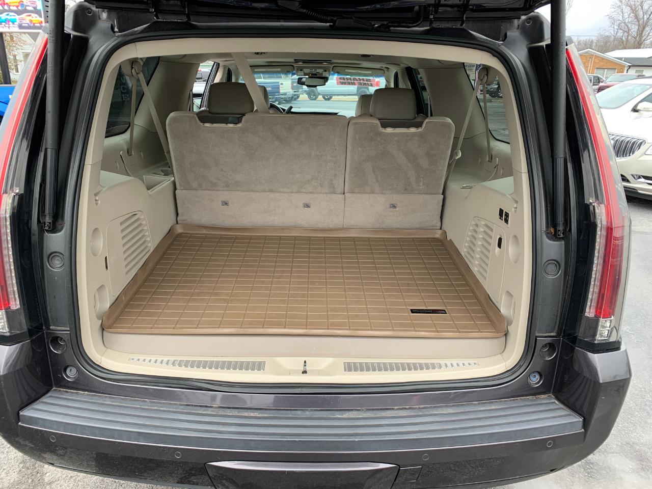 Cadillac Escalade ESV Premium 4WD 2015