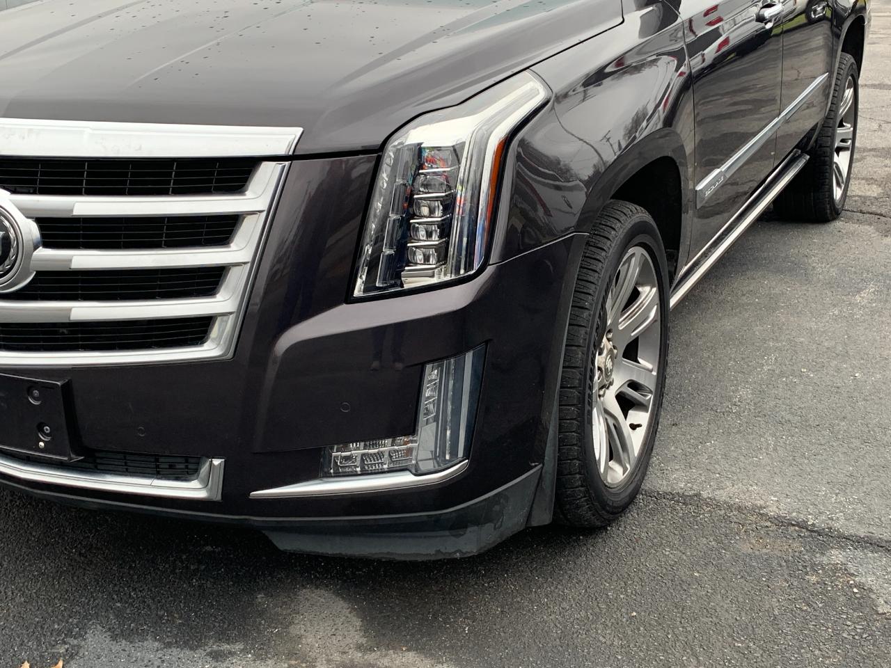 Cadillac Escalade ESV Premium 4WD 2015