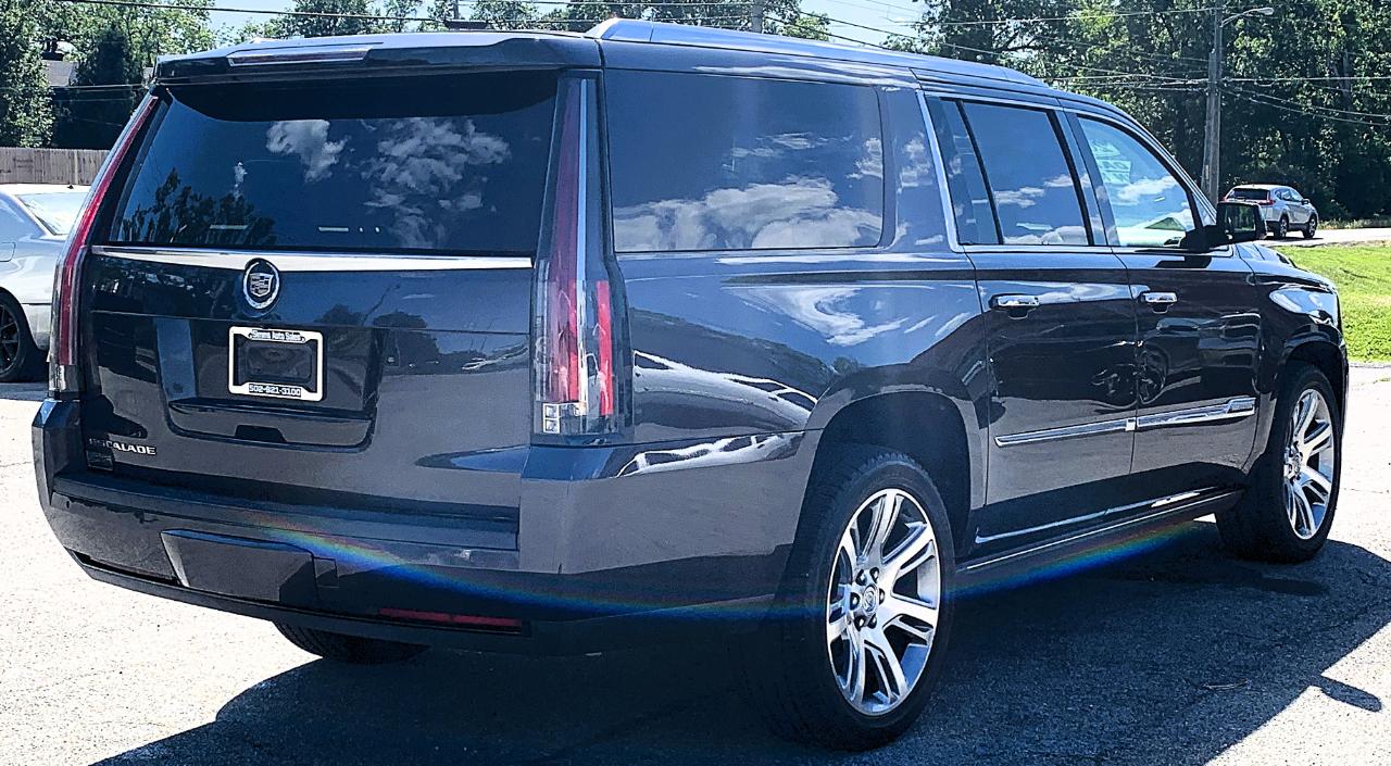 Cadillac Escalade ESV Premium 4WD 2015