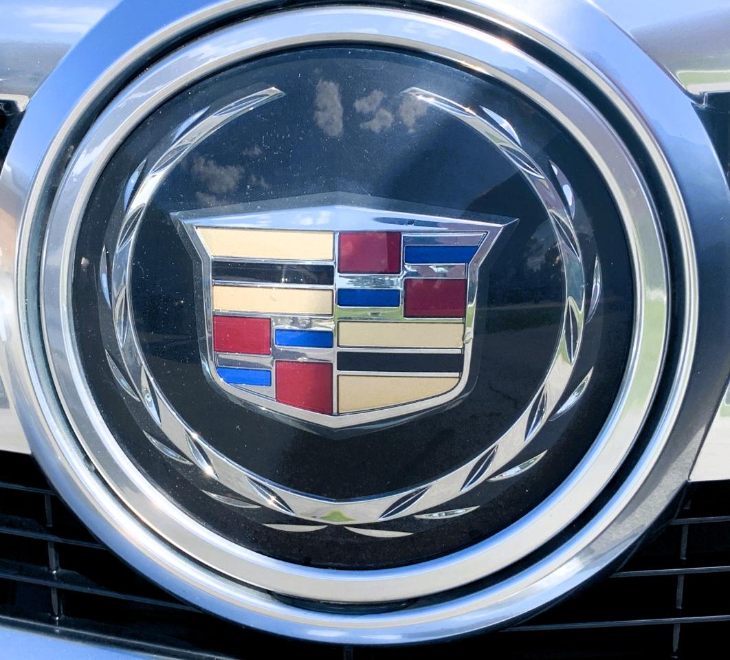 Cadillac Escalade ESV Premium 4WD 2015