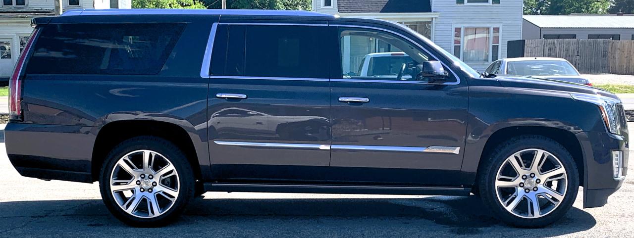 Cadillac Escalade ESV Premium 4WD 2015