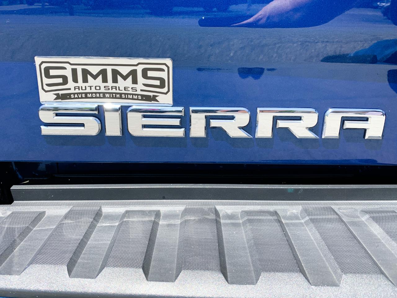 GMC Sierra 1500 Denali Crew Cab Short Box 4WD 2015